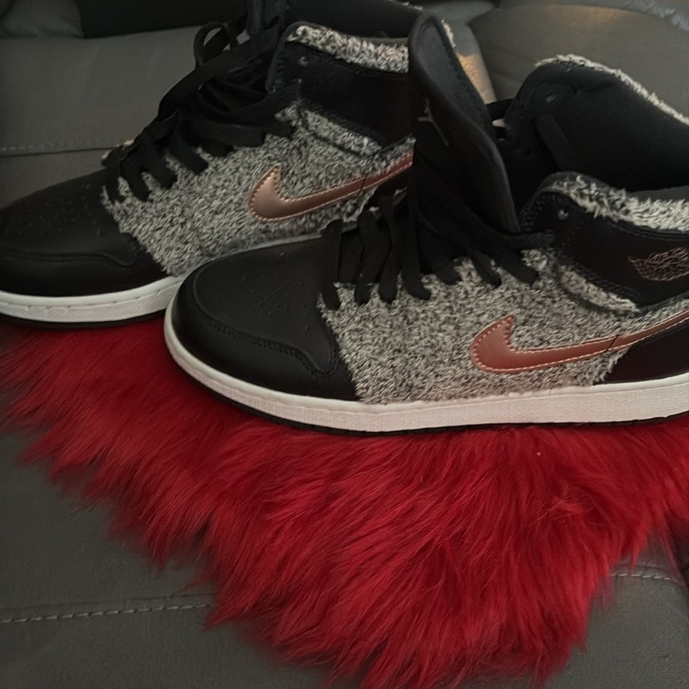 Jordan 1 - Picture 5 of 5